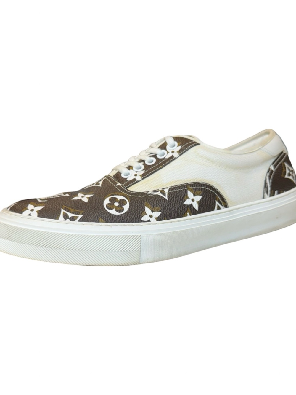 LOUIS VUITTON MONOGRAM SNEAKER